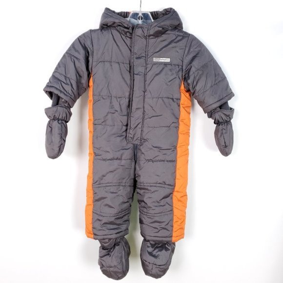 Roots Toddler's Hooded Snowsuit With Mittens And Booties Size M / 6 - 12M - Picture 1 of 7